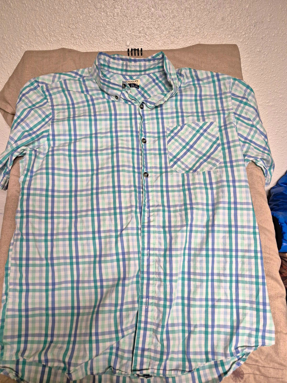 Magellan Outdoors Plaid shirt mens large button down